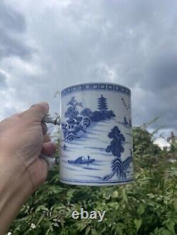 Chinese Antique Blue & White Porcelain Mug Qing Dynasty Qianlong Period