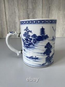 Chinese Antique Blue & White Porcelain Mug Qing Dynasty Qianlong Period