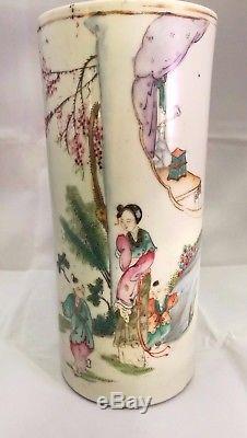 Chinese Antique Porcelain Hand Painted Famille Vase with Artist Sign Dated 1930