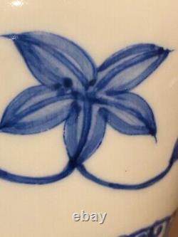 Chinese Blue &White Handpainted flower Bowl Signed Porcelain China