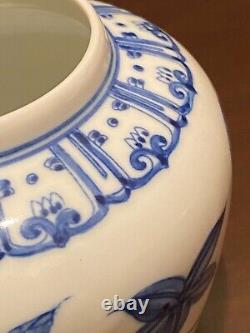 Chinese Blue &White Handpainted flower Bowl Signed Porcelain China