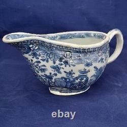 Chinese Export Porcelain Blue & White Sauce Boat Garden Terrace Pattern ca 1760