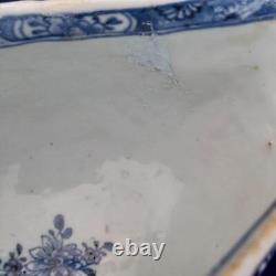 Chinese Export Porcelain Blue & White Sauce Boat Garden Terrace Pattern ca 1760