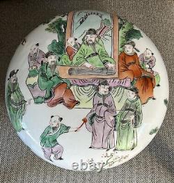 Chinese Export Republic Period Hand Painted People Porcelain Covered Bowl Vtg