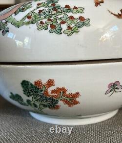 Chinese Export Republic Period Hand Painted People Porcelain Covered Bowl Vtg