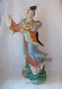 Chinese Familie Rose Porcelain Statue Figurine Vintage 1950s China Lady Fairy
