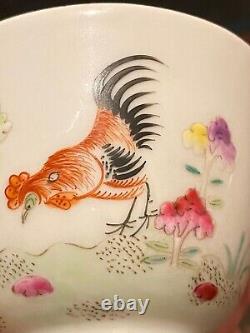 Chinese Famille rose Blue &White Handpainted Chicken Bowl / Cup Signed Porcelain