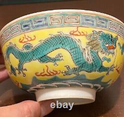 Chinese Famille rose Blue &White Handpainted Dragon Bowl Signed Porcelain China