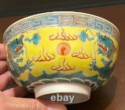 Chinese Famille rose Blue &White Handpainted Dragon Bowl Signed Porcelain China