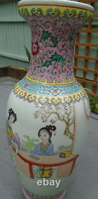 Chinese Famille rose hand painted vase poem to side plus signed very beautiful