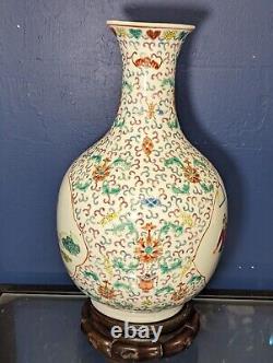 Chinese Porcelain Famille Verte Vase with Wooden Stand Hand-painted, Marked