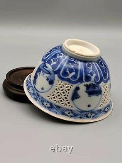 Chinese porcelain blue and white reticulated pierced Tea bowl, wan. MING C1640