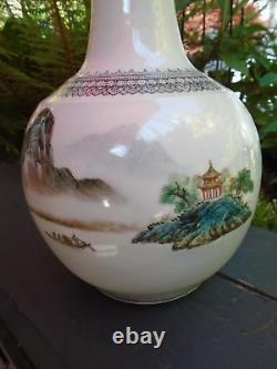 Chinese republic porcelain vase hand painted signed to base