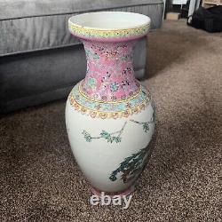 Chinese vase Rare hand painted