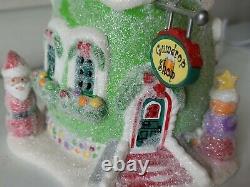 Dept 56 Gumdrop Shop Road & Street Lamps Santa's Sweet Shop North Pole Retired