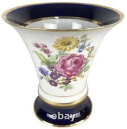Excellent ROYAL DUX Hand-Painted Porcelain Vase from 1960's