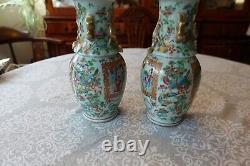 Exceptional 19th Cent. Chinese Porcelain Famille Verte Pair Vases Urns (484)