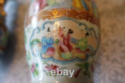 Exceptional 19th Cent. Chinese Porcelain Famille Verte Pair Vases Urns (484)