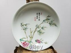Fine Chinese Handpainted Famille Rose Porcelain Dish Plate