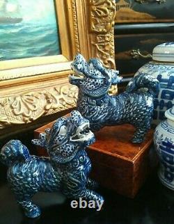 Gorgeous Blue White Chinoiserie Porcelain Qilin Foo Dog Dragon Lion Mantle Pair