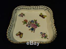 Gorgeous Herend Porcelain Hand Painted Queen Victoria Openwork Gallery Tray