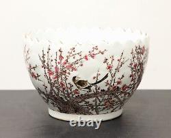 Hand Painted Chinese Birds & Cherry Blossoms Sawtooth Porcelain Bowl