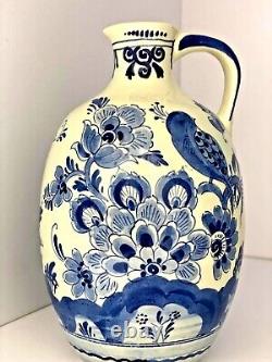 Hand Painted Porcelain Delft Vase, Vintage Old Good Condition FROM THE 50