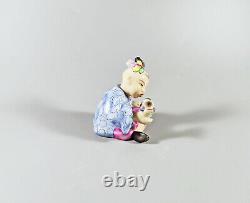 Herend, Chinese Girl Holding A Bird 3, Handpainted Porcelain Figurine! (h068)