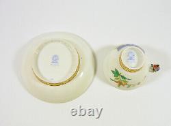 Herend, Chinese Kiang (kg) Cup & Sacuer, Mandarin Finial, Handpainted Porcelain