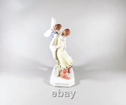 Herend, Dancing Pair Folklore, Antique Handpainted Porcelain Figurine! (j085)
