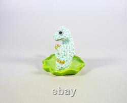 Herend, Green Fishnet Frog Doing Yoga, Handpainted Porcelain Figurine! (bt028)