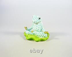Herend, Green Fishnet Frog Doing Yoga, Handpainted Porcelain Figurine! (bt028)