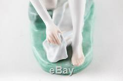 Herend Nude Lady Bathing With Towel, Handpainted Porcelain Figurine