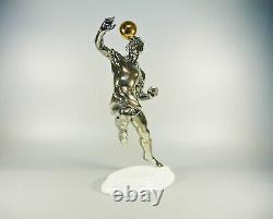 Herend, Platinum Football Soccer Player, Handpainted Porcelain Figurine! (h032)