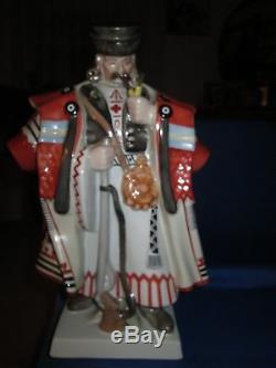 Herend Porcelain Figurine Beautiful Hungarian Man Hussar, 13 Tall Hand Painted