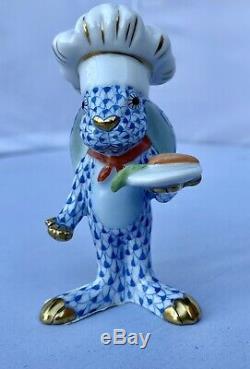 Herend Porcelain Hand Painted Blue Fishnet Chef Bunny Rabbit #2568
