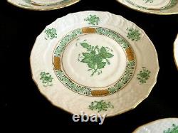 Herend Porcelain Handpainted Green Chinese Bouquet Dessert Plates 1512/av