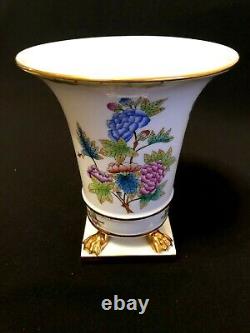 Herend Porcelain Handpainted Queen Victoria Cachepot 6433/vbo