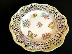 Herend Porcelain Handpainted Queen Victoria Reticulated Wall Plate 8407/vbo