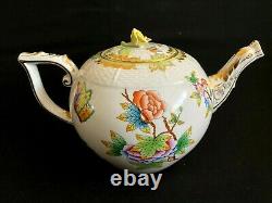 Herend Porcelain Handpainted Queen Victoria Tea Pot 602/vbo From 1950