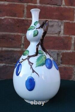 Herend Porcelain Plum & Lizard Design 23cm. Vase Lovely Condition