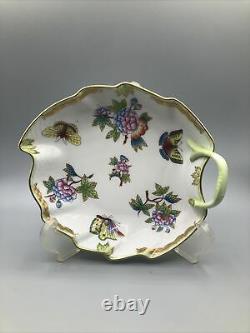 Herend Queen Victoria Pattern Hand Painted Porcelain Candy Dish Butterfly Floral