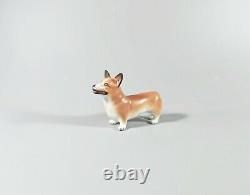 Herend, Welsh Corgi Dog 4, Handpainted Porcelain Figurine! (b095)