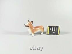 Herend, Welsh Corgi Dog 4, Handpainted Porcelain Figurine! (b095)