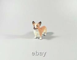 Herend, Welsh Corgi Dog 4, Handpainted Porcelain Figurine! (b095)