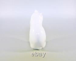 Herend, White Cat Sitting 4.7, Handpainted Porcelain Figurine! (j021)