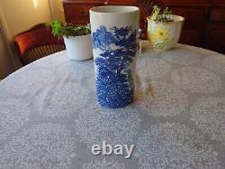 High Quality Mid 19th Cent. Chinese Porcelain Blue and white vase 12 high (316)