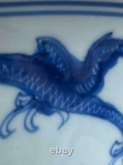 Kangxi (1662-1722) Chinese Antique Porcelain Blue and White Dragon Bowl China