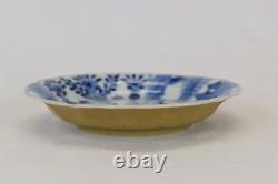 Kangxi (1662-1722) Chinese Antique Porcelain Blue and White Flowers plate China