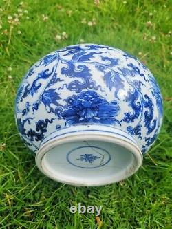 Kangxi Period (1662-1722) Chinese Blue And White Gourd Vase With Peony Flowers